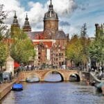 سائق عربي في هولندا افضل 10 مدن سياحية في هولندا